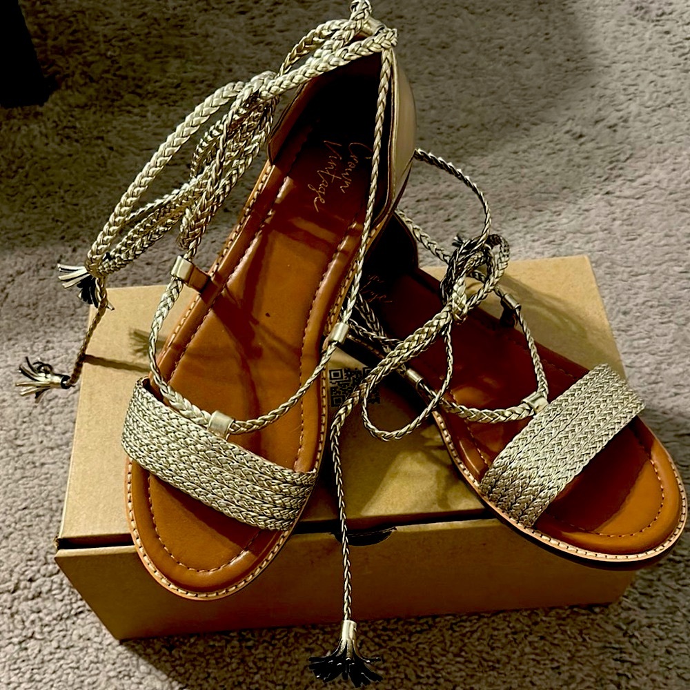 Crown Vintage sandals